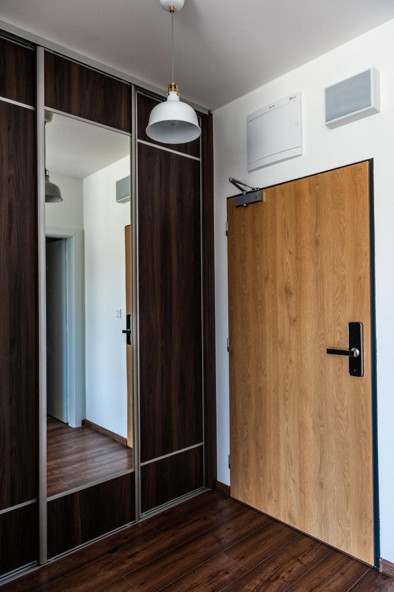 Apartmany Besen เบเชนยอวา ภายนอก รูปภาพ
