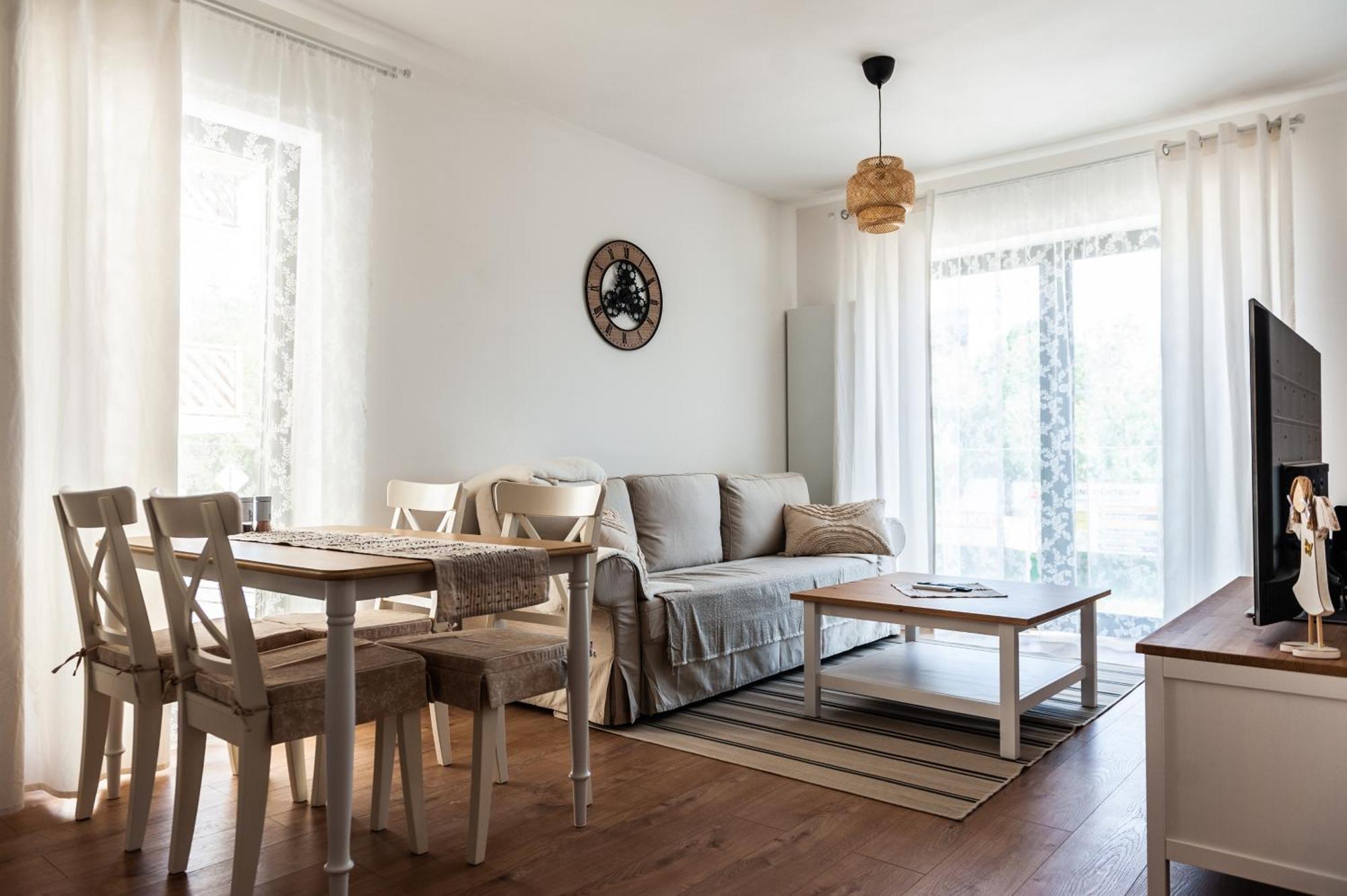 Apartmany Besen เบเชนยอวา ภายนอก รูปภาพ