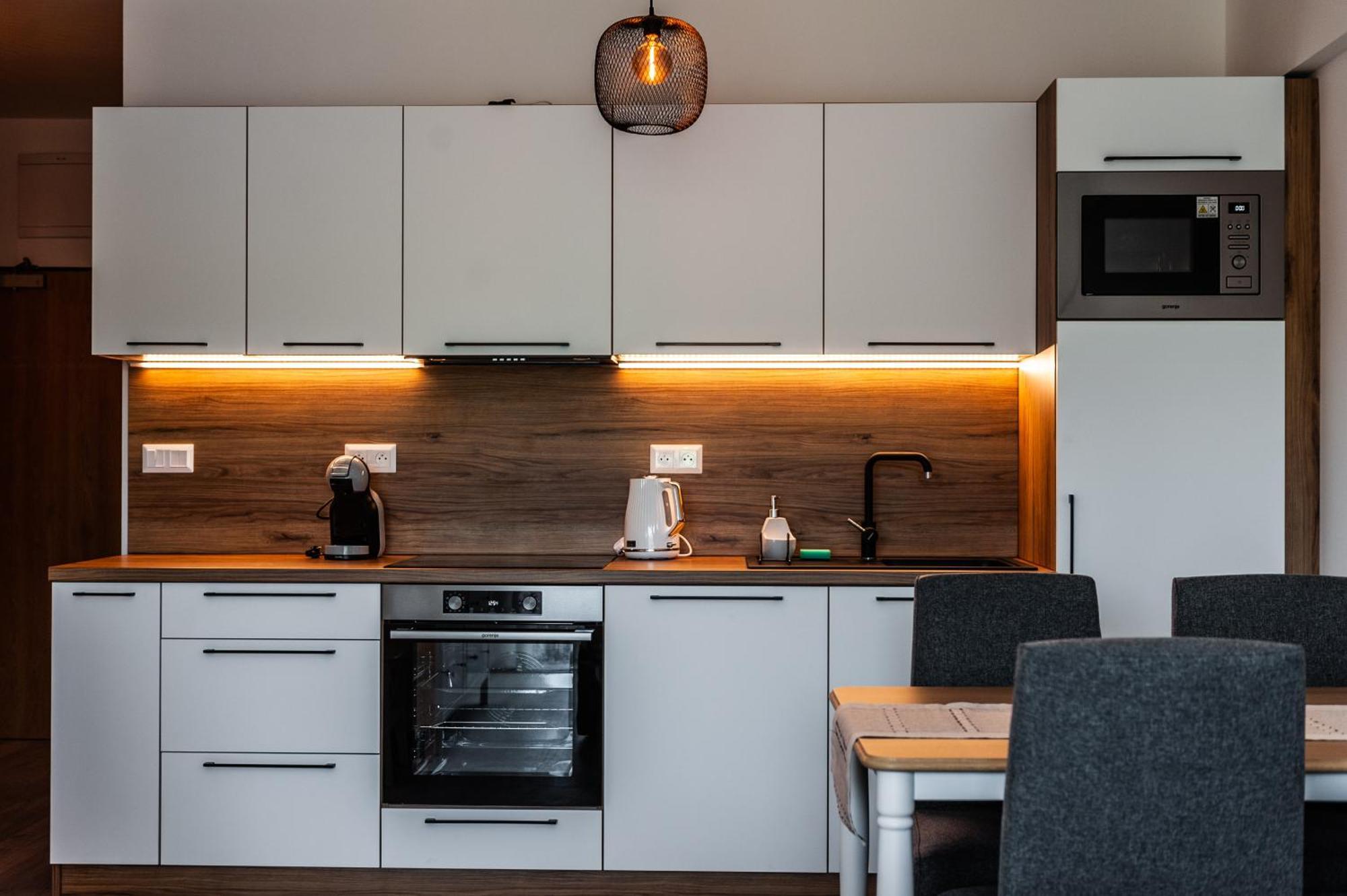 Apartmany Besen เบเชนยอวา ภายนอก รูปภาพ