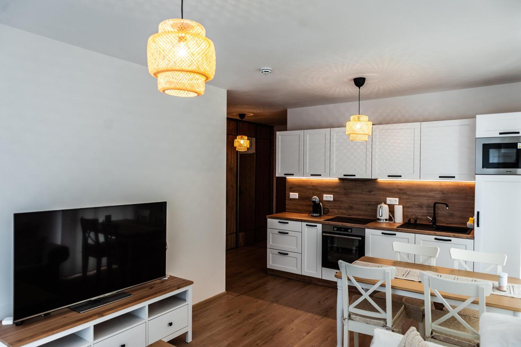 Apartmany Besen เบเชนยอวา ภายนอก รูปภาพ